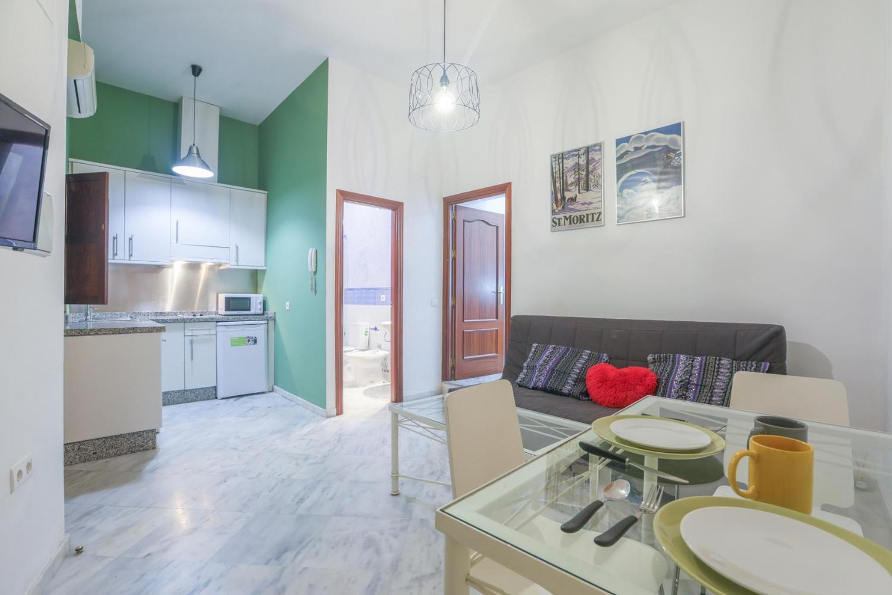 Galindo Center Premium Suites, Free Parking Σεβίλλη Εξωτερικό φωτογραφία